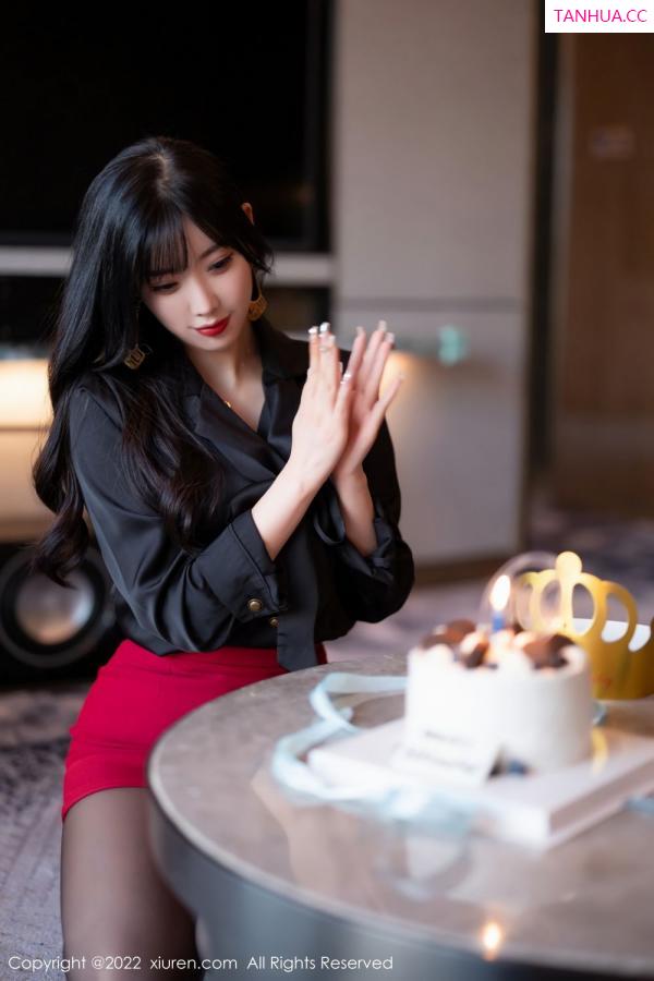 杨晨晨 sugar小甜心CC [XiuRen]高清写真图 2022.08.04 No.5390 杨晨晨Yome第24张图片